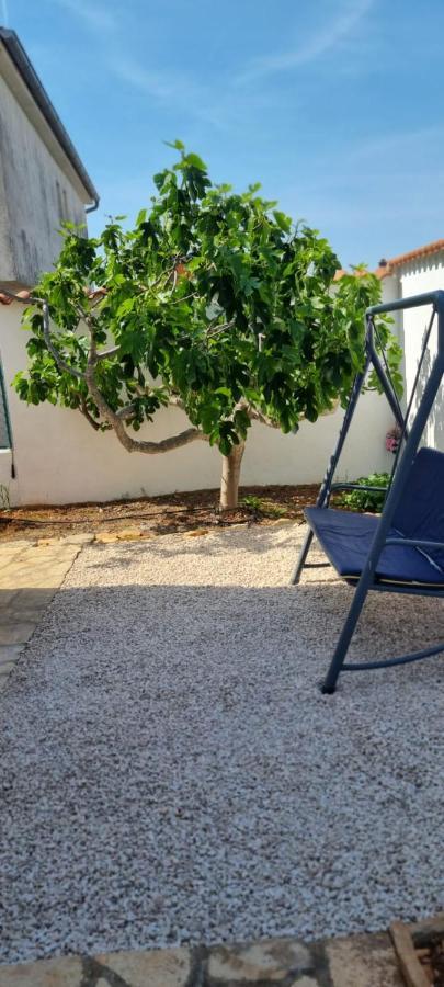 Villa Kuca Za Odmor Angelina Primošten Exterior foto